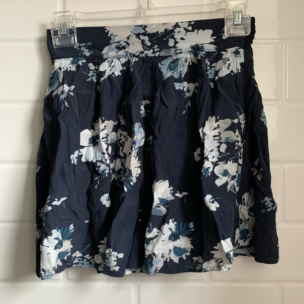 Garage skirt🦋